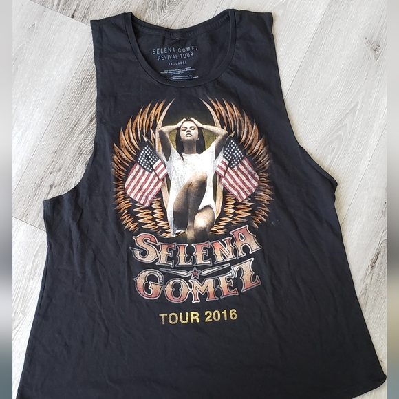 Selena Gomez Conert Tour t-shirt XXL - Picture 2 of 5